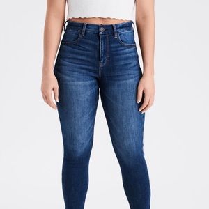 NWOT American Eagle curvy classic blue jeans